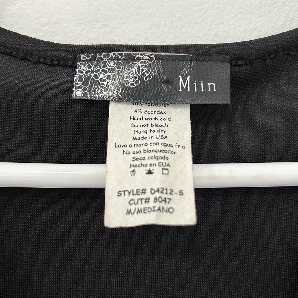 GORGEOUS MEDIUM BLACK LACE DRESS FROM MIIN - Picture 3 of 6